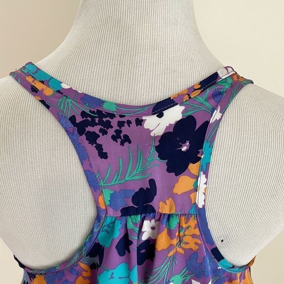 Racer back zip up front blouse with ruffle accent by Ali and Kris size small - Picture 7 of 9